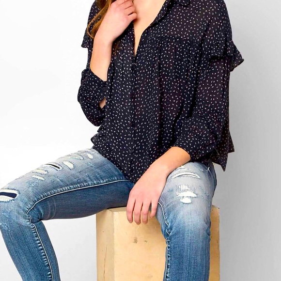 Gimmicks printed ruffle top 3 for $30 - Picture 3 of 10